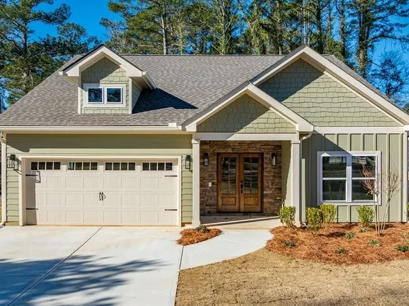 135 Beavers St, Carrollton, GA 30117