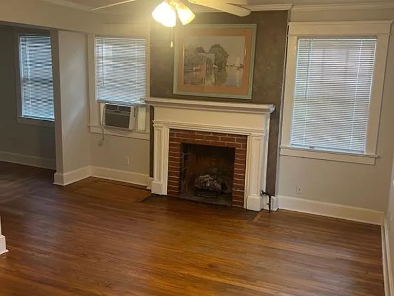 201 Arlington Rd #A — Photo 2