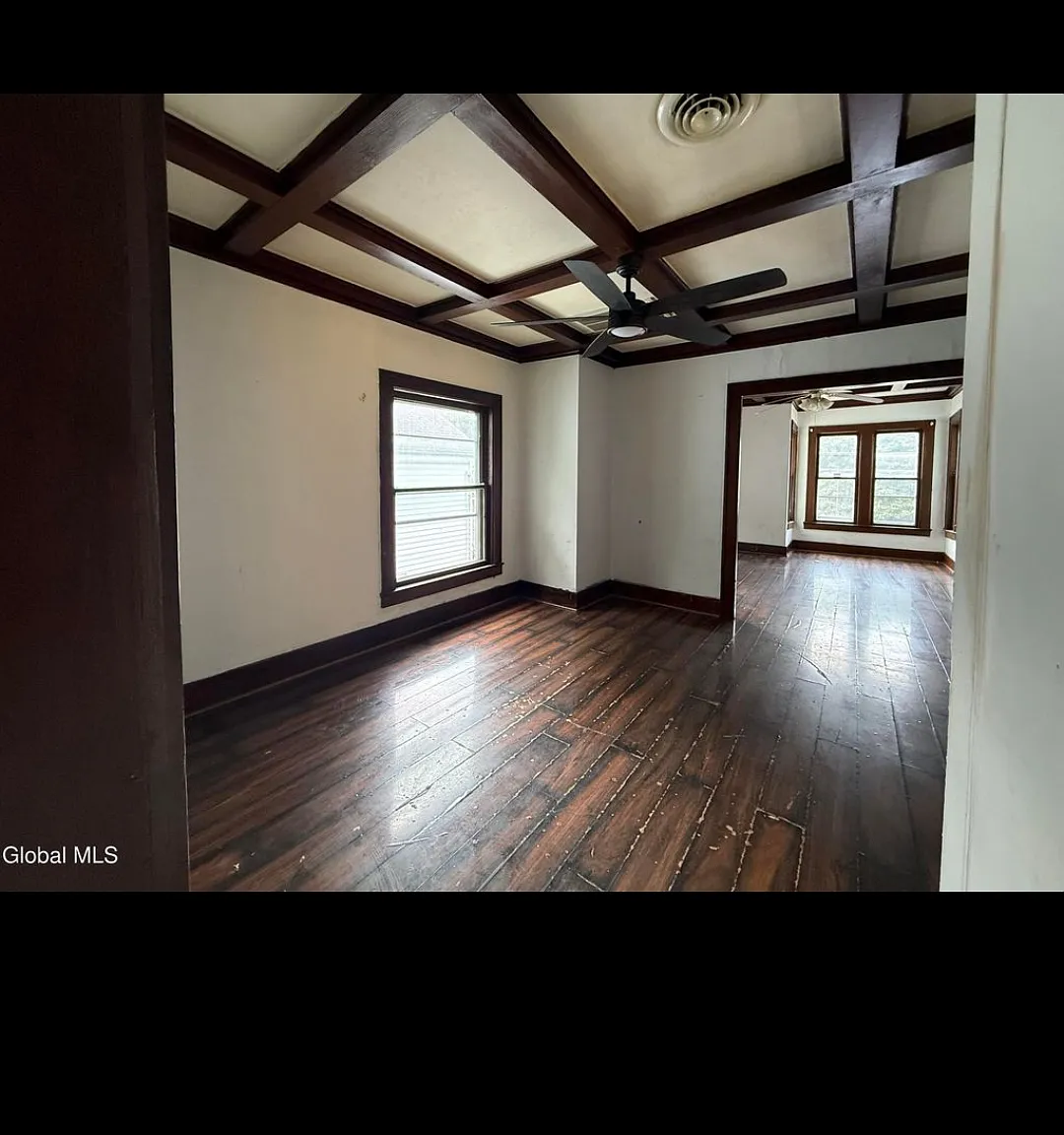 242 Bleecker St — Photo 1