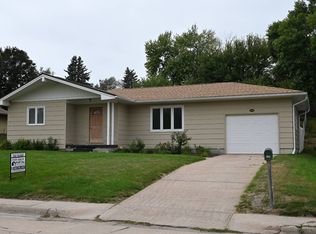 409 S 23rd St, Ord, NE 68862