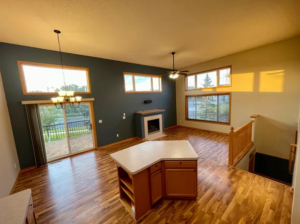 15115 Cimarron Ct, Rosemount, MN 55068