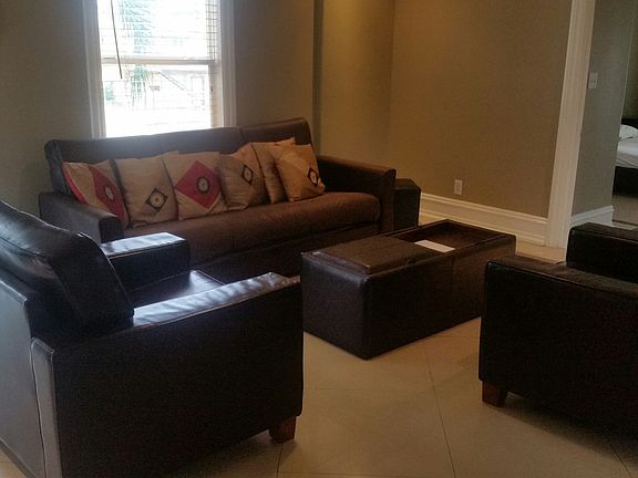 3rd image of 2601 Amelia St APT 205