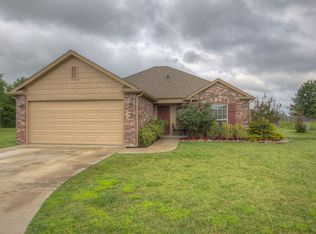 214 Aspen Dr, Kiefer, OK 74041