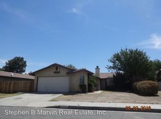 43702 La Paz Ln, Lancaster, CA 93535