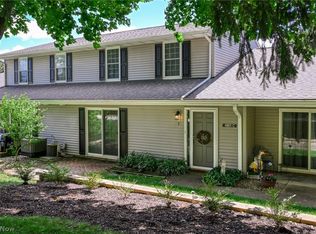 4901 Independence Cir Unit C, Stow, OH 44224