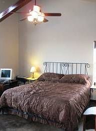 4th image of 15104 Foy Dr