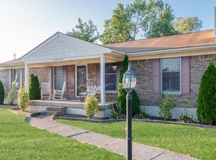 4042 Busath Ave, Louisville, KY 40218