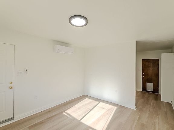 4th image of 1108 Buena Vista Ave #1108