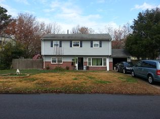 6008 Lockamy Ln, Norfolk, VA 23502