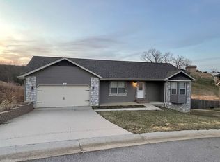100 Kennedy Ct, Waynesville, MO 65583
