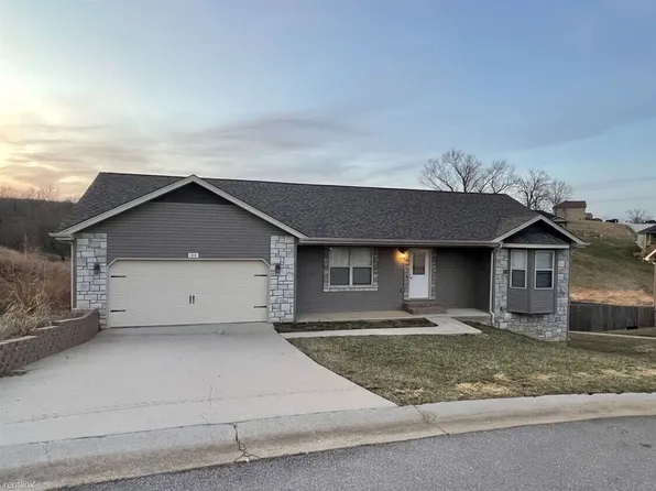 100 Kennedy Ct, Waynesville, MO 65583