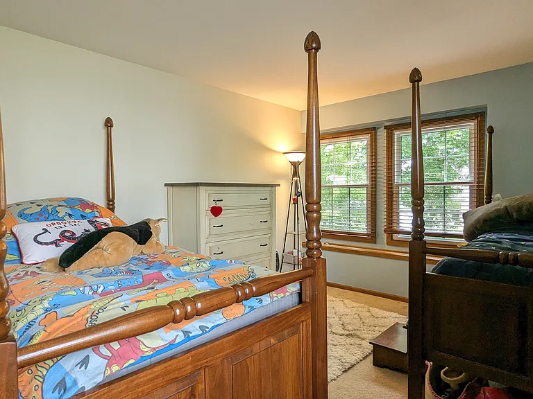 404 Orleans Ave — Photo 14