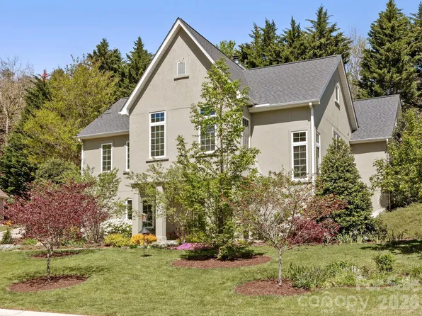 405 Mistletoe Trl, Hendersonville, NC 28791