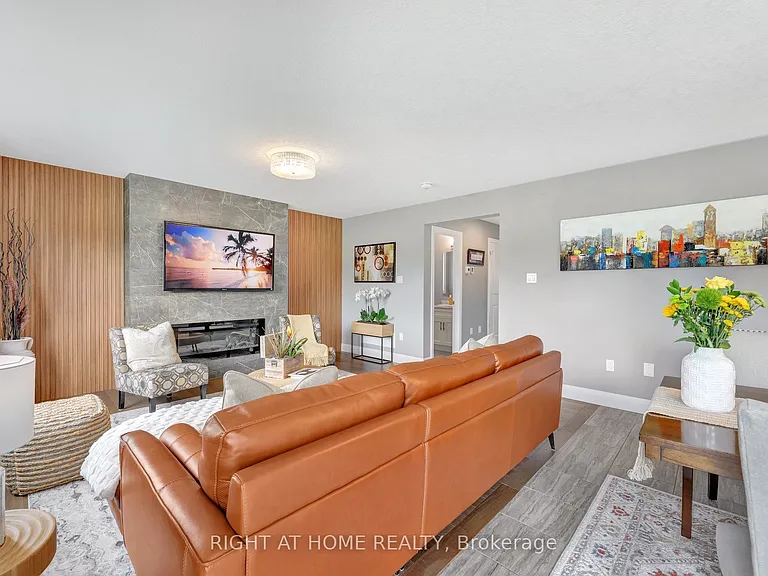 135 Stephenson Way — Photo 8