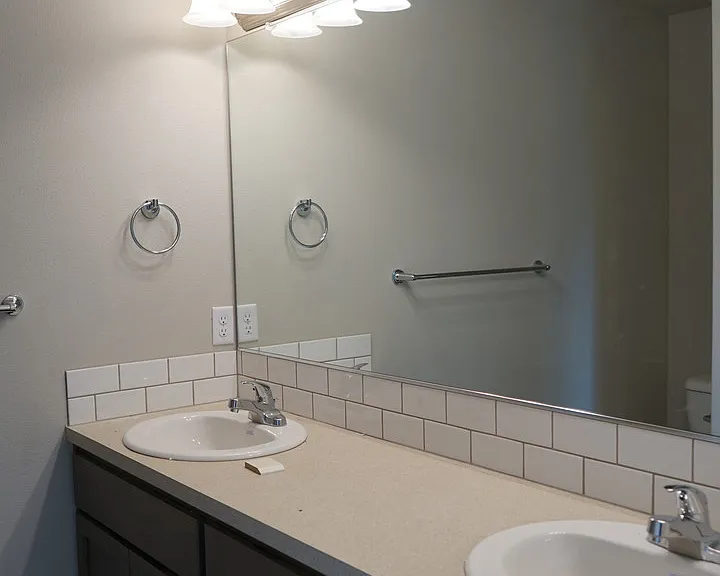 205 Cloverdale Rd — Photo 13