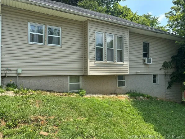 443 S Bradley Street, Marengo, IN 47140