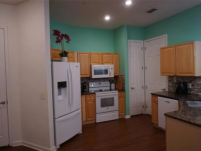 719 Terrace Ridge Cir #719 — Photo 5