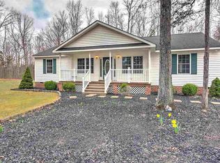 240 Garland Town Rd, Mineral, VA 23117