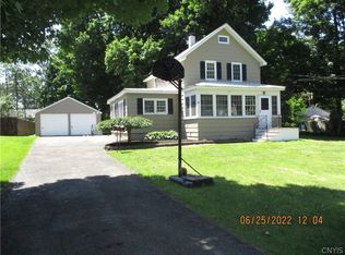 225 Chestnut St, North Syracuse, NY