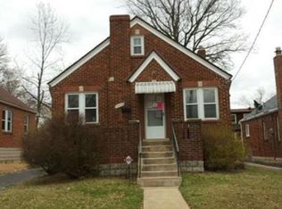 3608 Saint Marys Ln, Saint Louis, MO 63121
