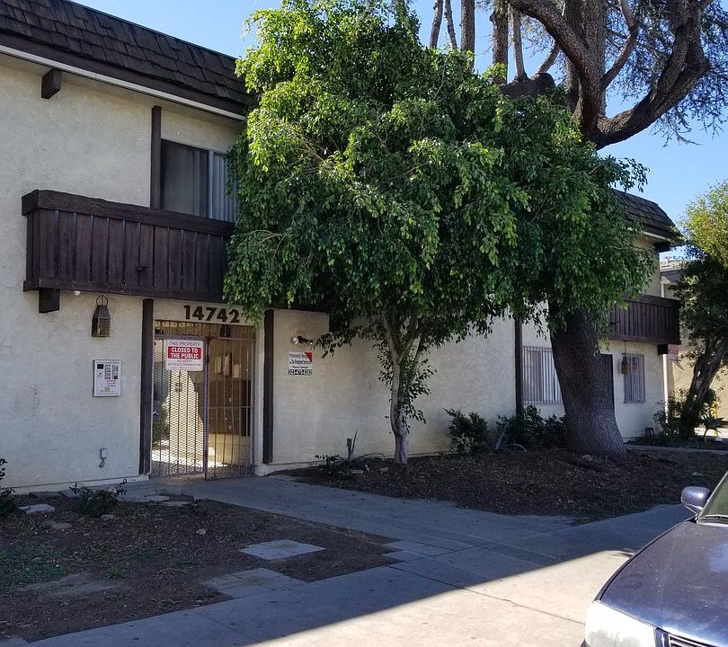 1st image of 14742 Vanowen St APT 208