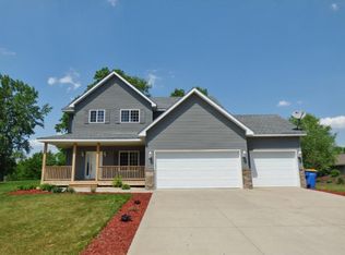 120 Terrace Rd NE, Saint Michael, MN 55376