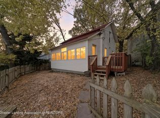 6099 Park Lake Rd, Bath, MI 48808