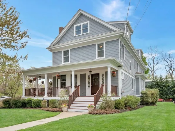 104 Sunnyside Avenue, Pleasantville, NY 10570