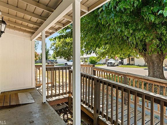 5th image of 30 McGlynn Dr