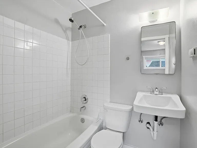 547 E Fairview Ave #555 — Photo 8