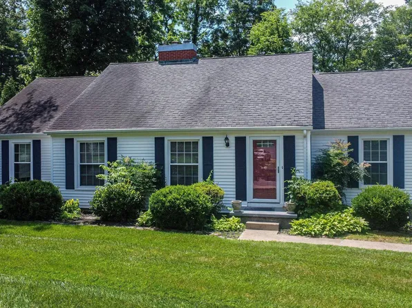 457 Hilldale Rd, Paducah, KY 42001