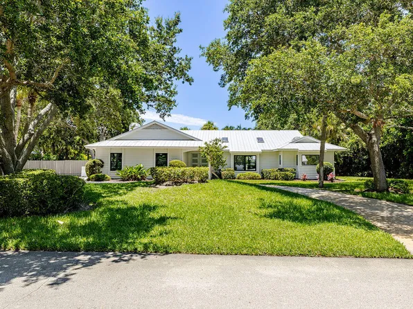2160 Seagrape Drive, Vero Beach, FL 32963