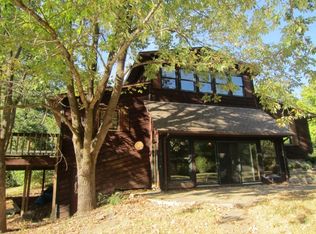 400 Hunt Rd, Carbondale, IL 62902