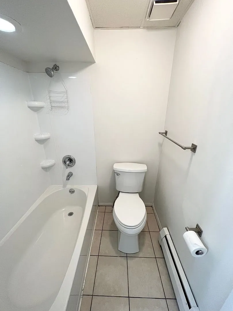 135 Koehler Street — Photo 2
