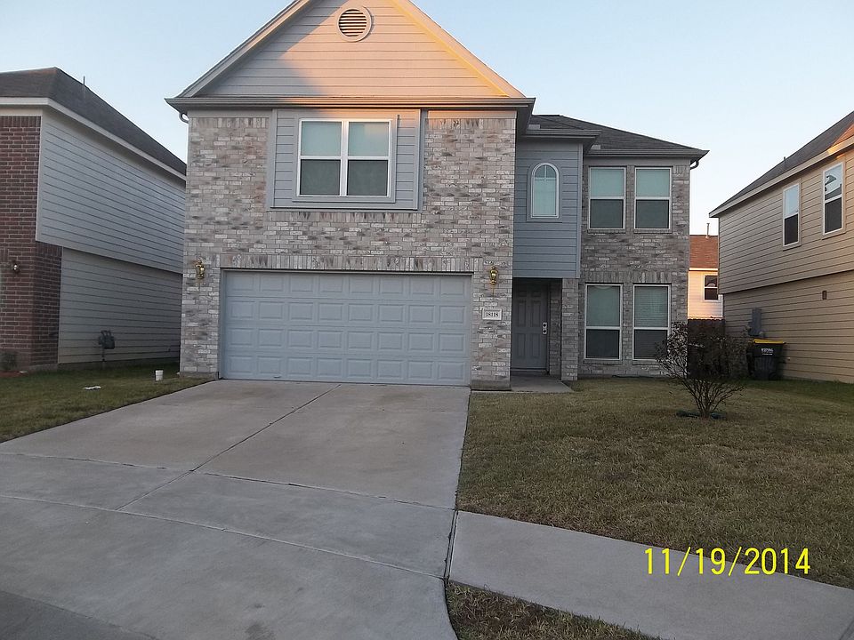 2nd image of 18118 Dardanelles Ct