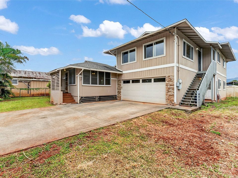 1st image of 371 Mala St