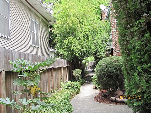3rd image of 2515 F St APT 3