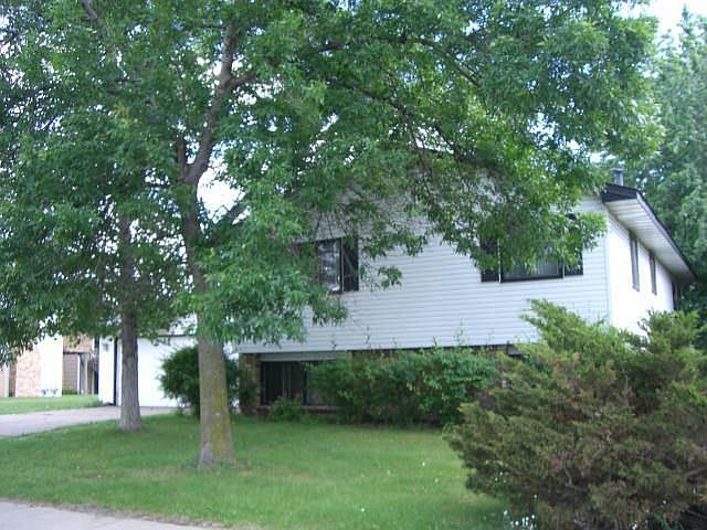 1st image of 3201 74th Ave N