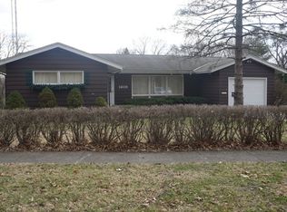 1208 Institute Blvd, Dixon, IL 61021