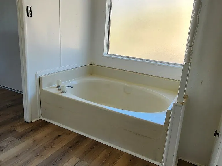216 Kearns Dr — Photo 11