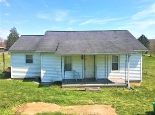 437 Island Ford Rd, Jacksboro, TN 37757