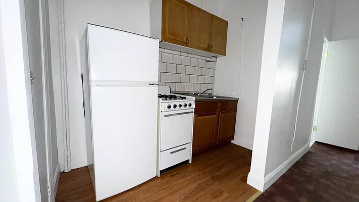 Rented by Voro New York | media 9