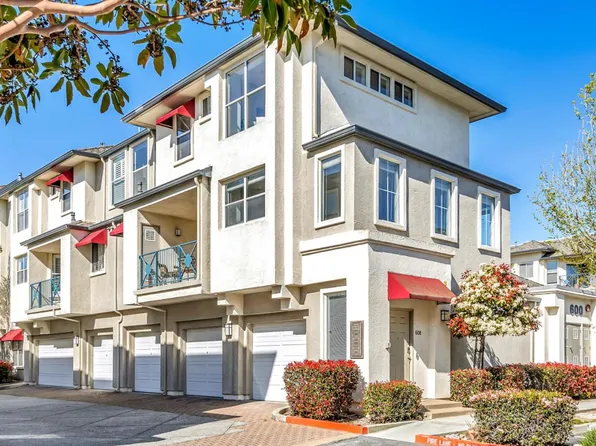 600 Baltic Cir Unit 608, Redwood City, CA 94065