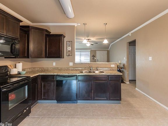 5th image of 5500 Pin Oak Ln