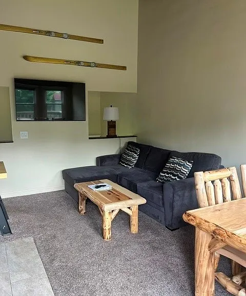 2027 Arcadia Dr #12B — Photo 3