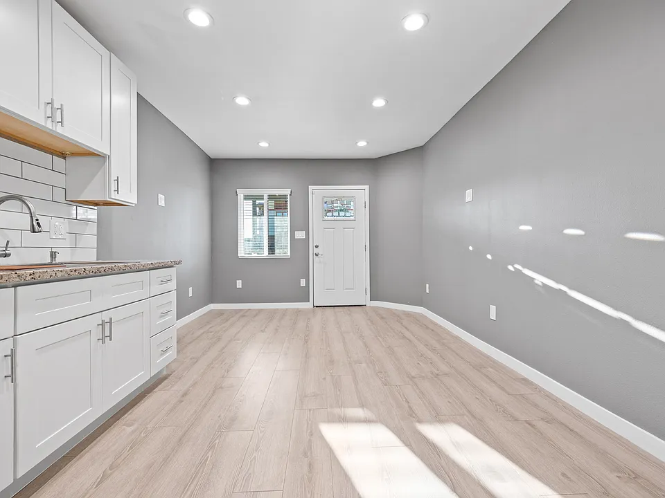 5114 Main Street - 1 - 5114 S Main St Los Angeles CA | Zillow