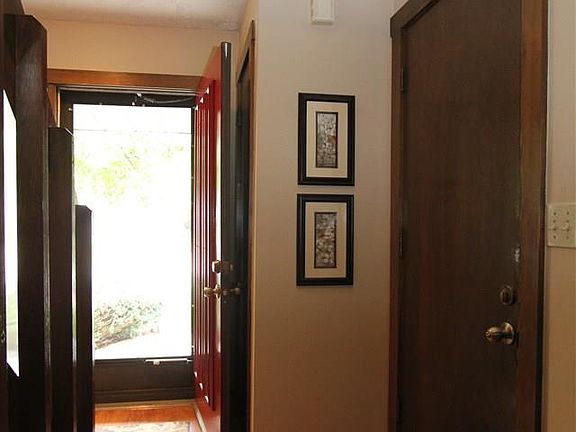 5th image of 3131 Onyx Ct
