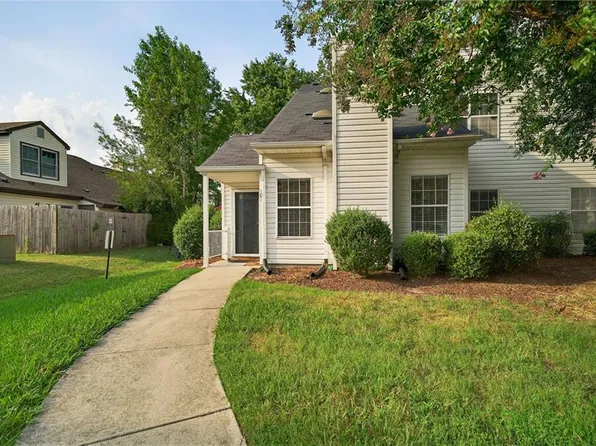 101 Nantucket Pl, Newport News, VA 23606