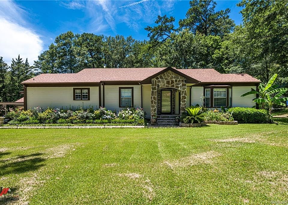 1st image of 2934 Curtis Ln