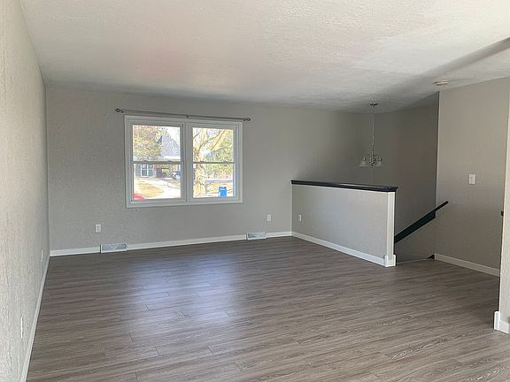 2nd image of 1210 Mount Loretta Ave
